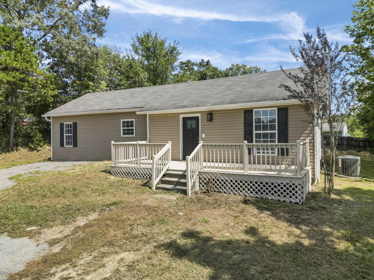 2645 Dalton Pike - Photo 1