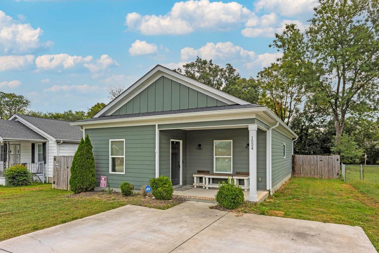 1524 Keeble Street - Photo 1