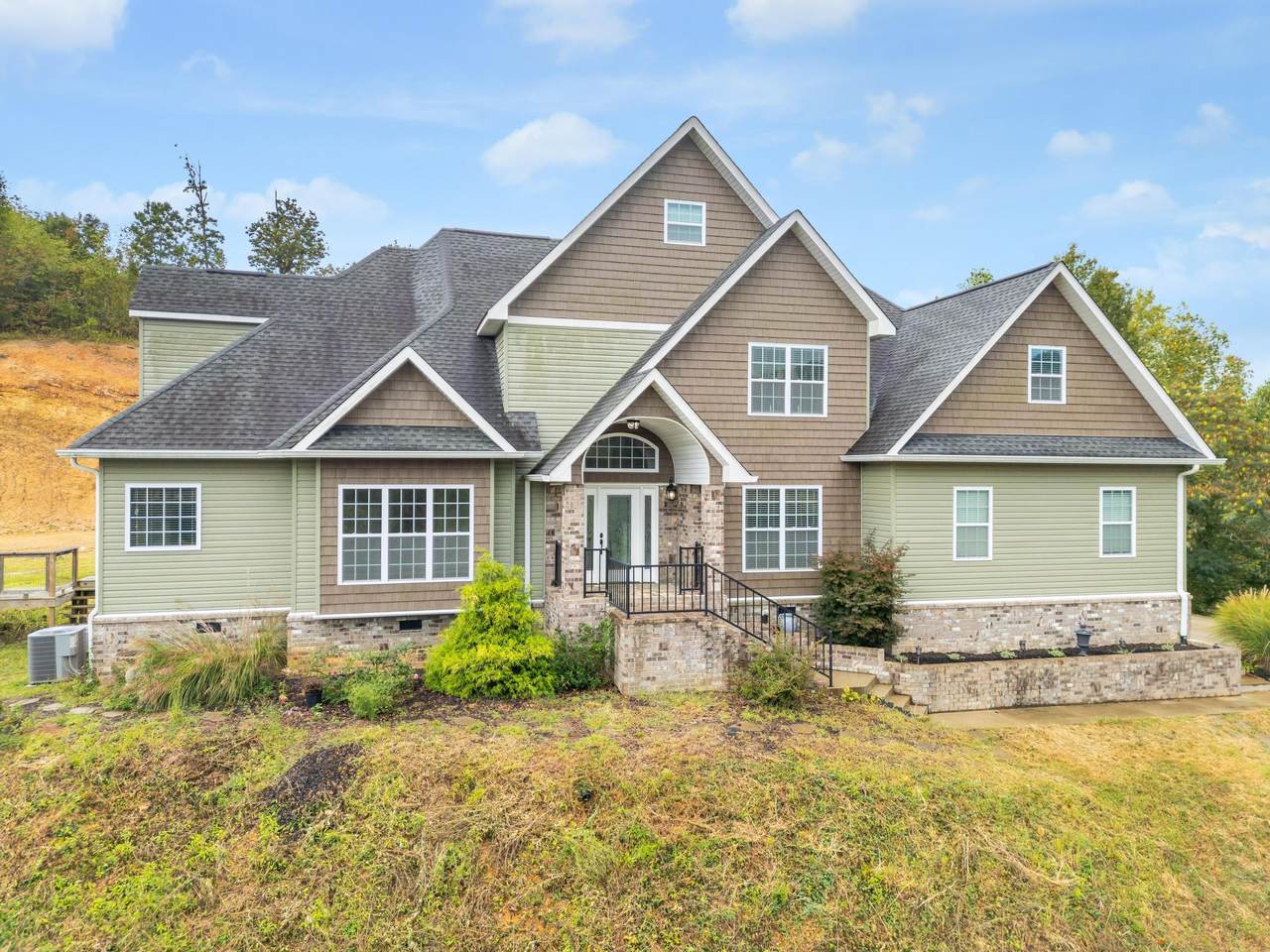 54 Whispering Pines Drive - Photo 1