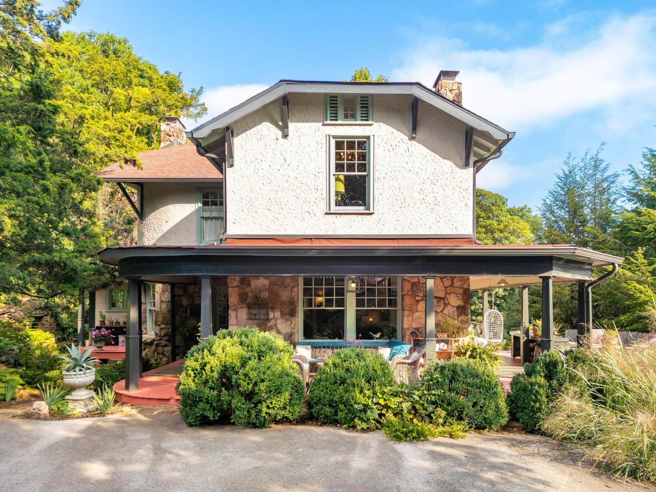 2815 Military Road - Photo 1