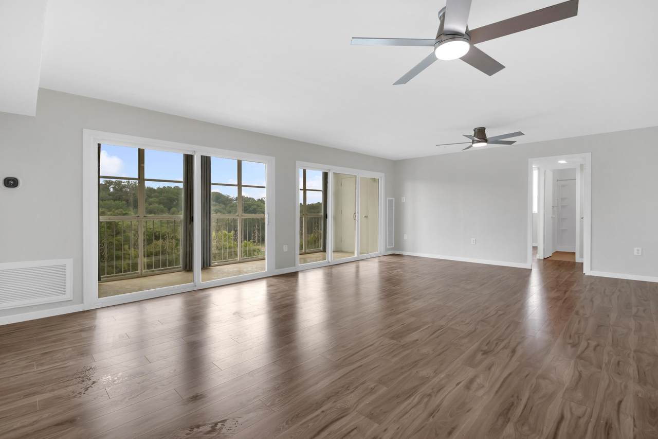 1414-509 Continental Drive - Photo 1