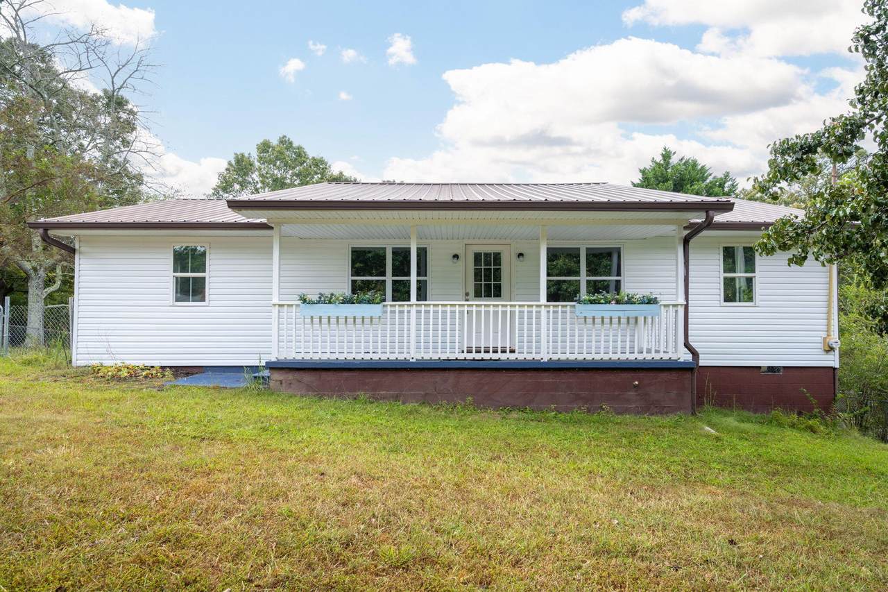 140 Bryant Avenue - Photo 1