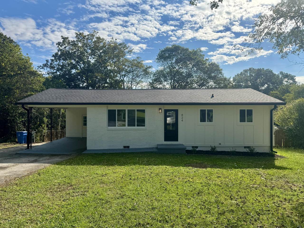 824 Clift Street - Photo 1