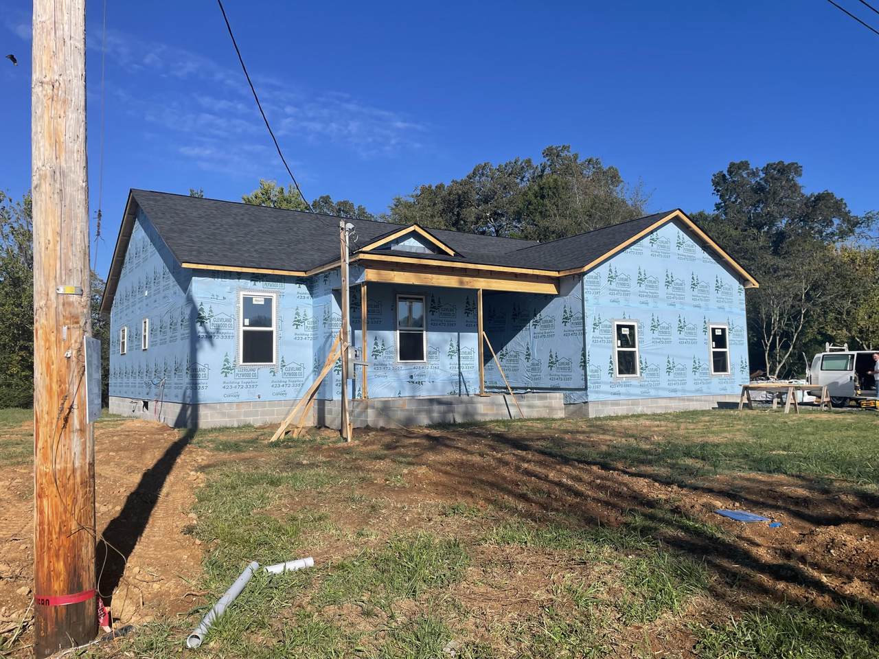 210 Hungerford Road - Photo 1