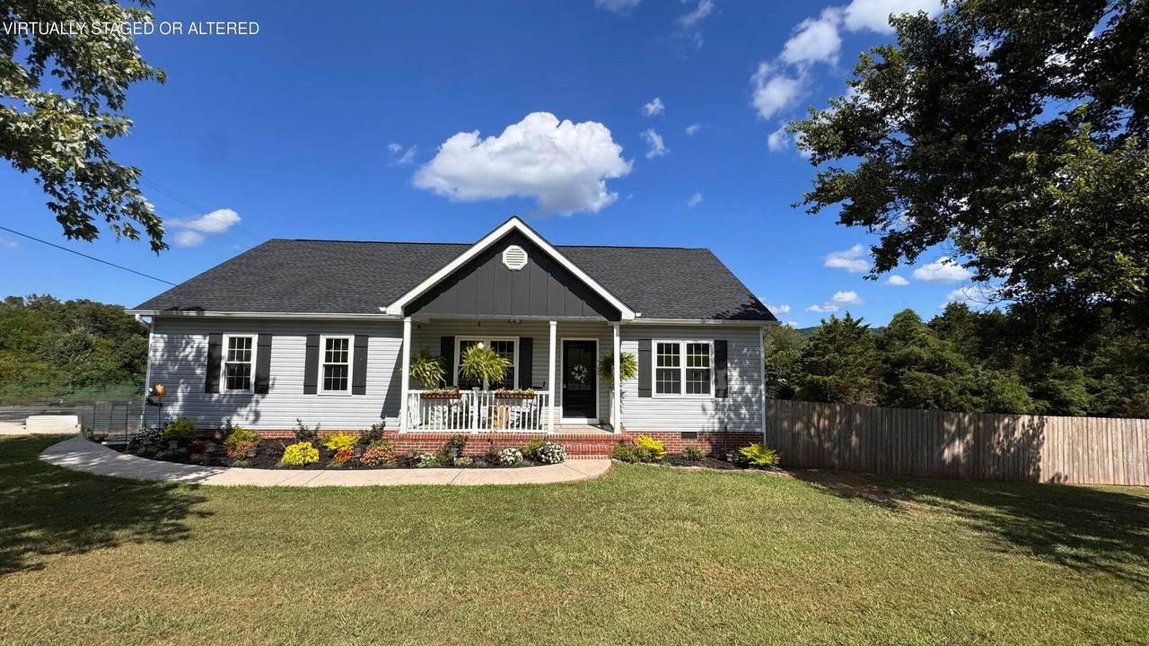 19 Laura Lane - Photo 1