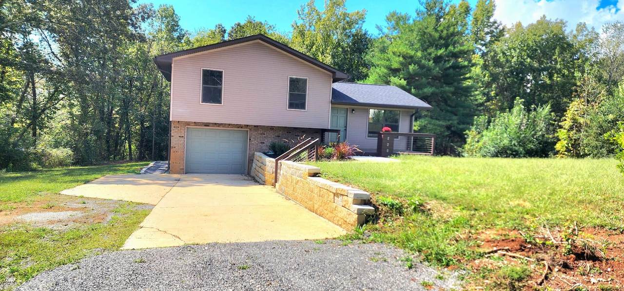 220 Ridgeside Road - Photo 1