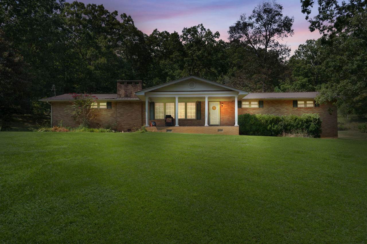 517 Oak Grove Road - Photo 1