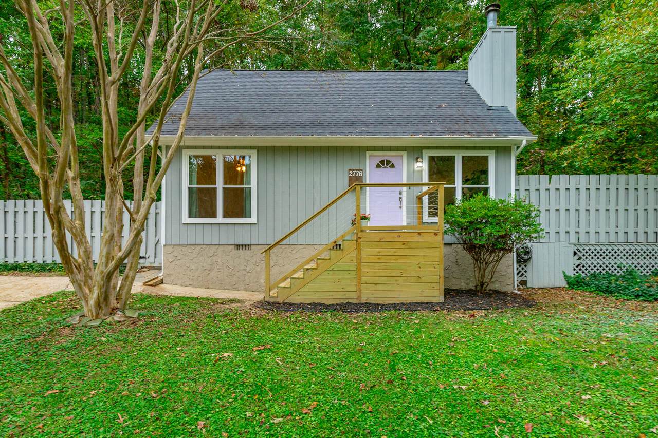 2776 Haywood Avenue - Photo 1