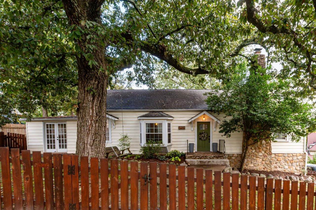 3415 Alta Vista Drive - Photo 1