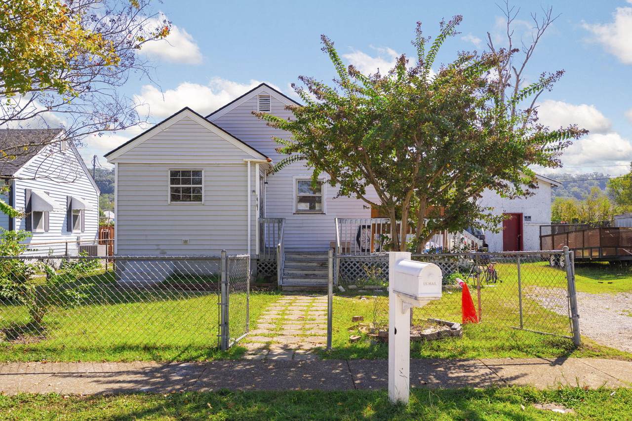 2810 5th Avenue - Photo 1