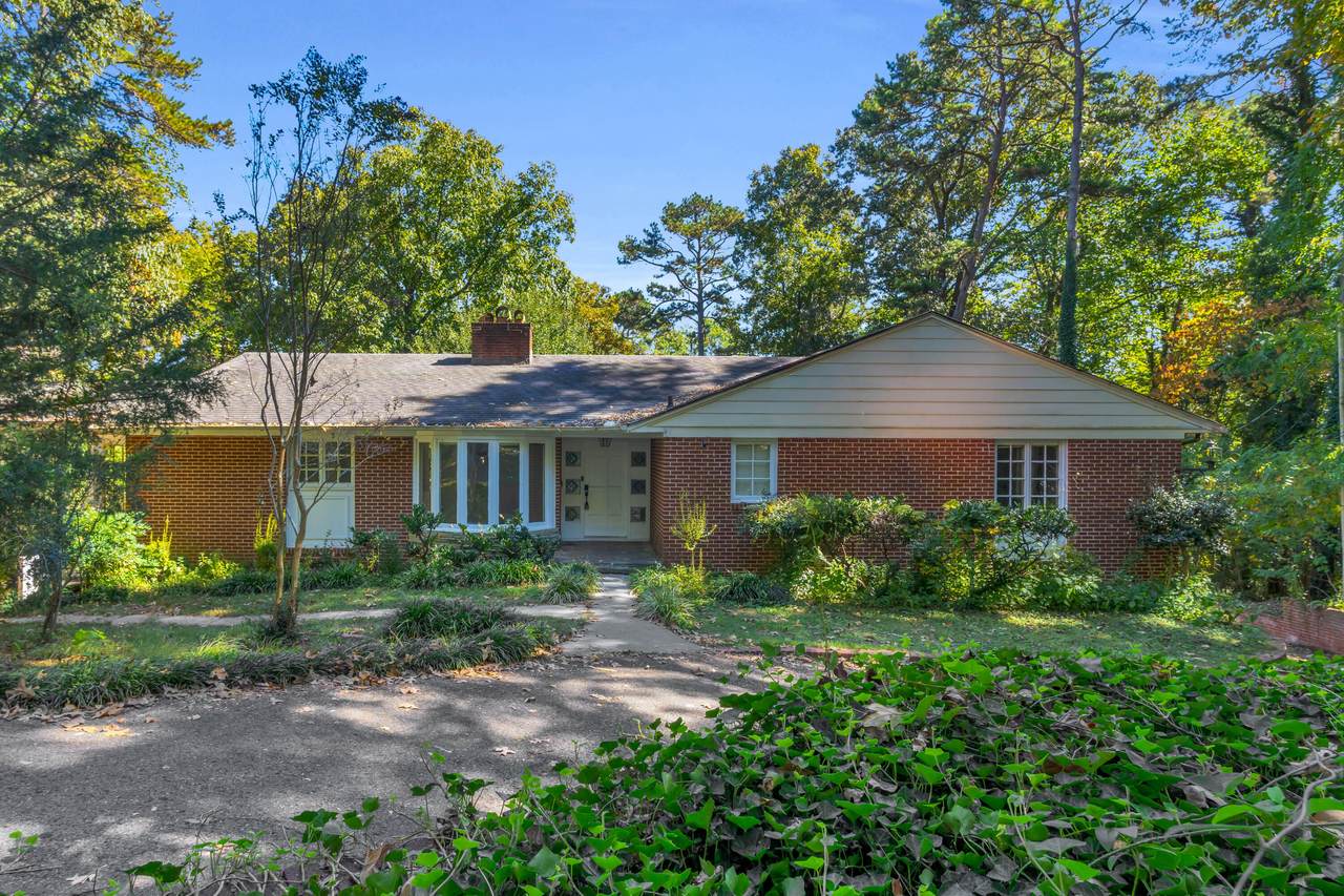 1209 Lakeshore Drive - Photo 1