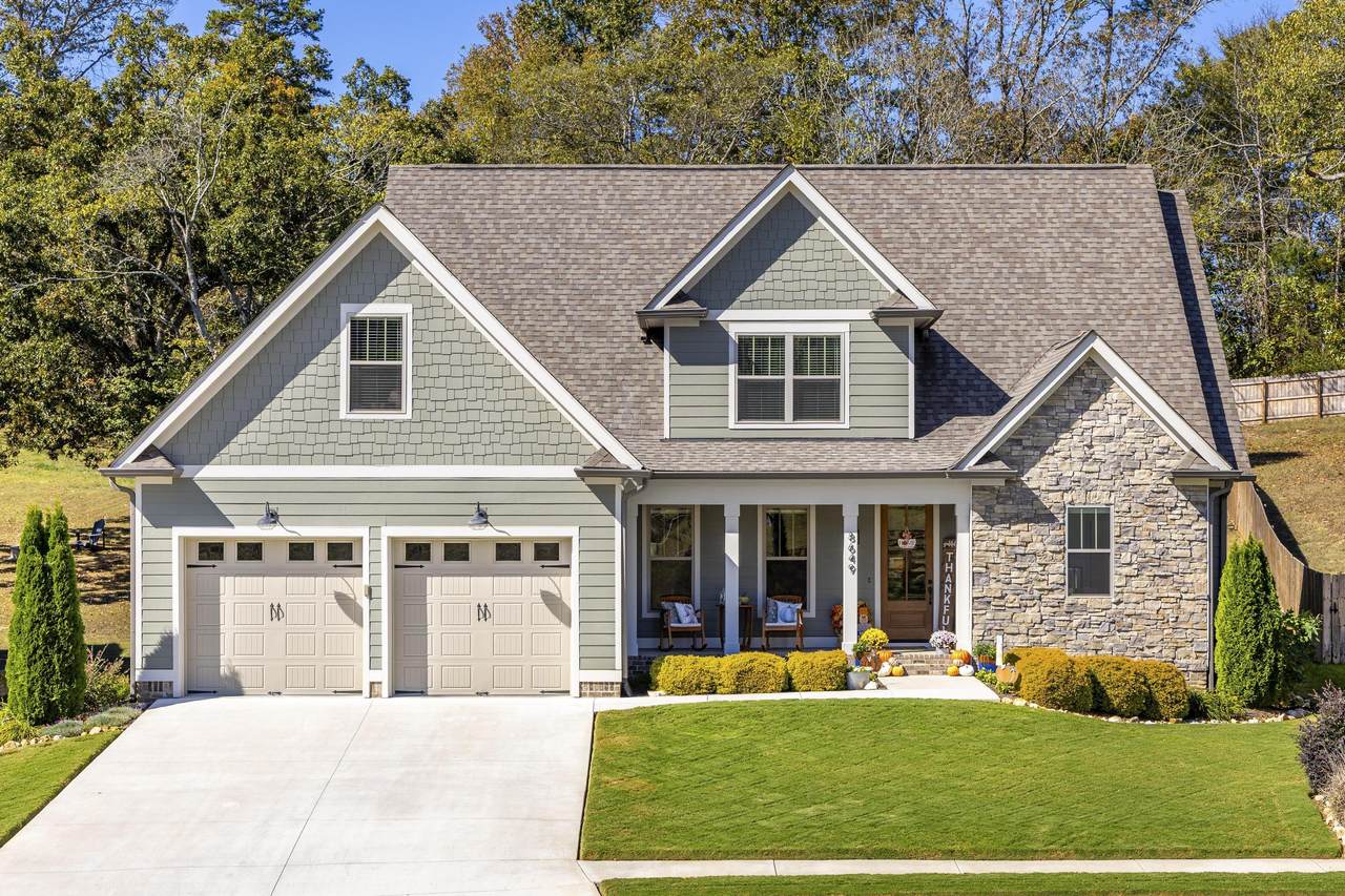 8649 Woodbury Acre Court - Photo 1