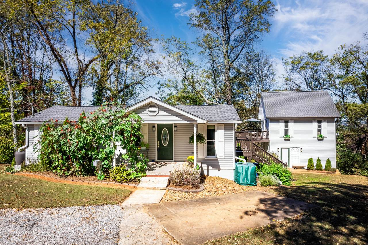 6572 Fairview Road - Photo 1