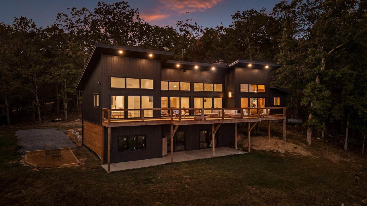 895 Hidden Brow Road - Photo 1