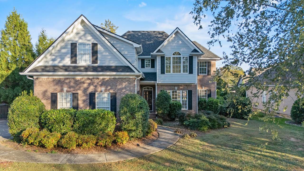 1131 Norfolk Green Circle - Photo 1