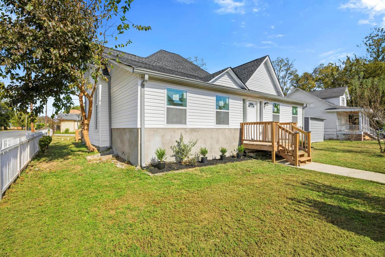 1501 Vance Avenue - Photo 1