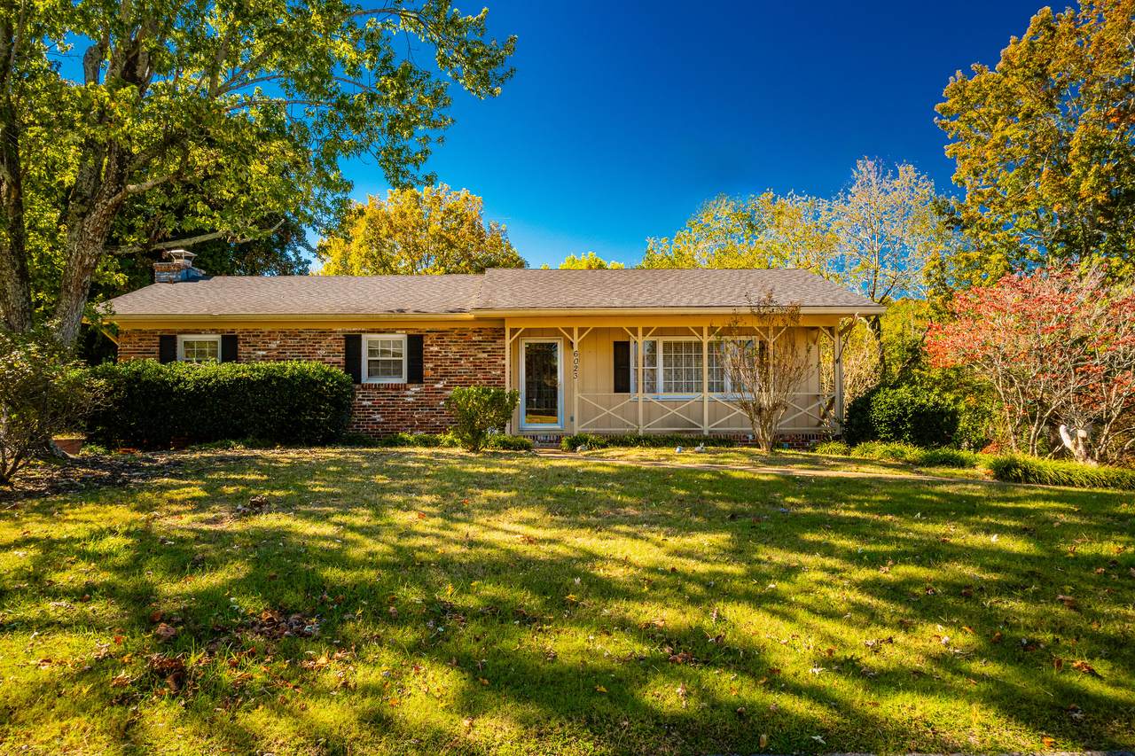 6023 Stardust Trail - Photo 1