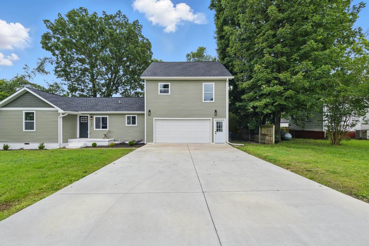 1024 Hurst Street - Photo 1