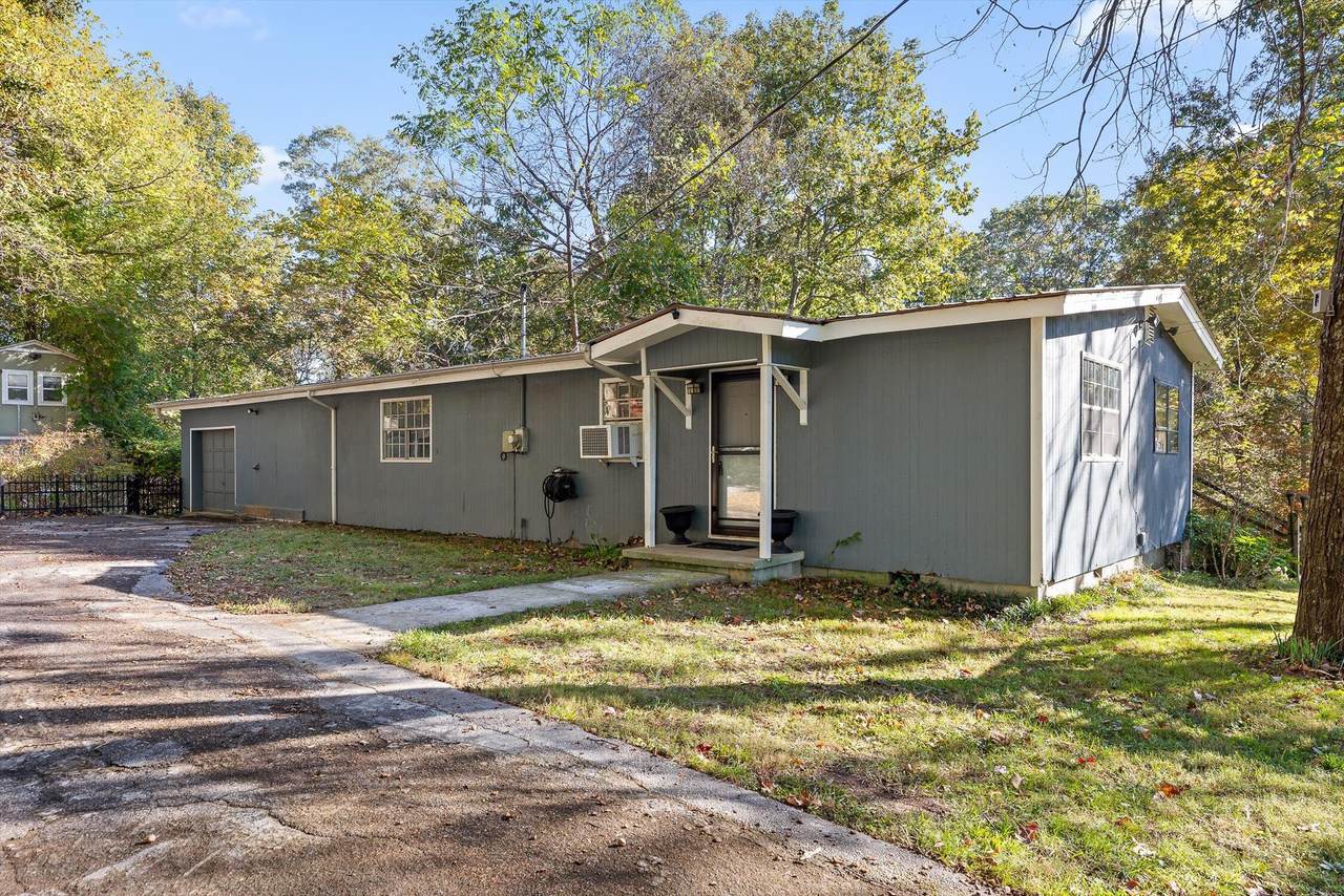 54 Ferncliff Drive - Photo 1