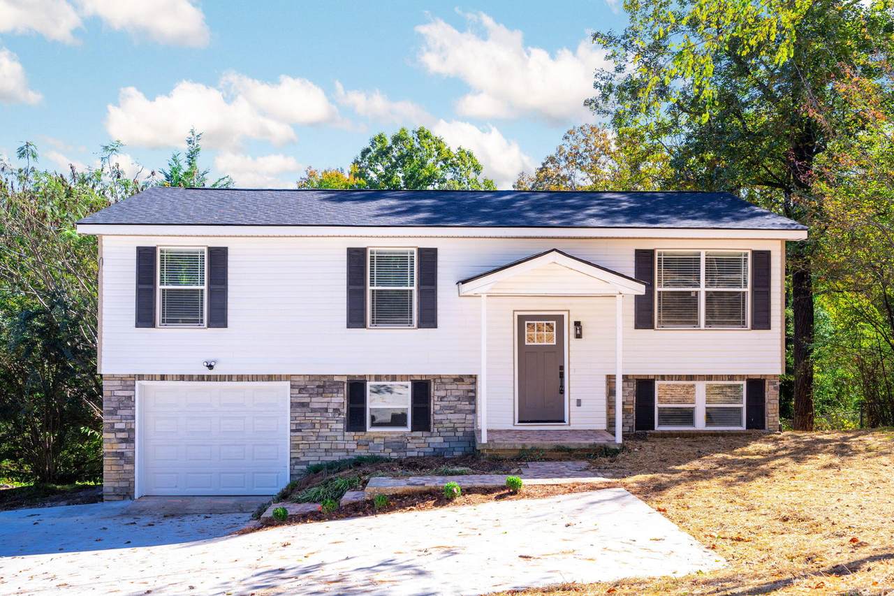 8434 Crabtree Road - Photo 1