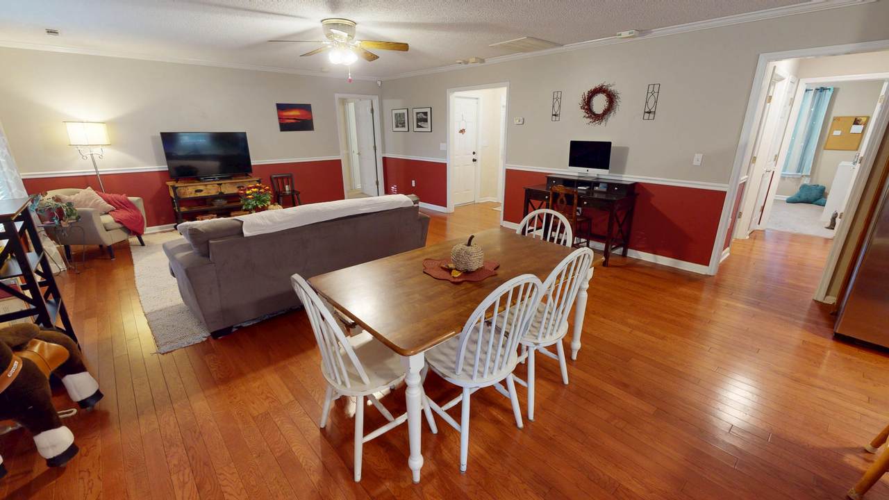 1375 Winwood Trail - Photo 1