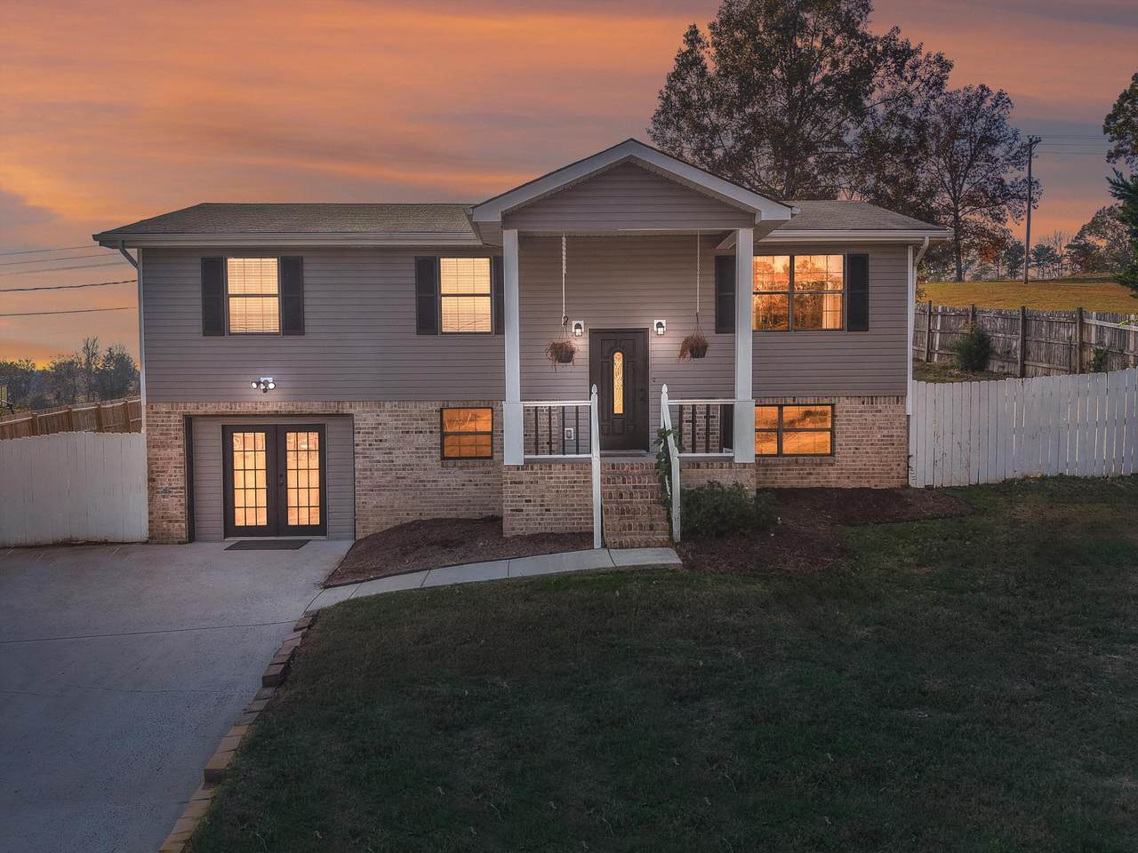 2049 Saunders Road - Photo 1