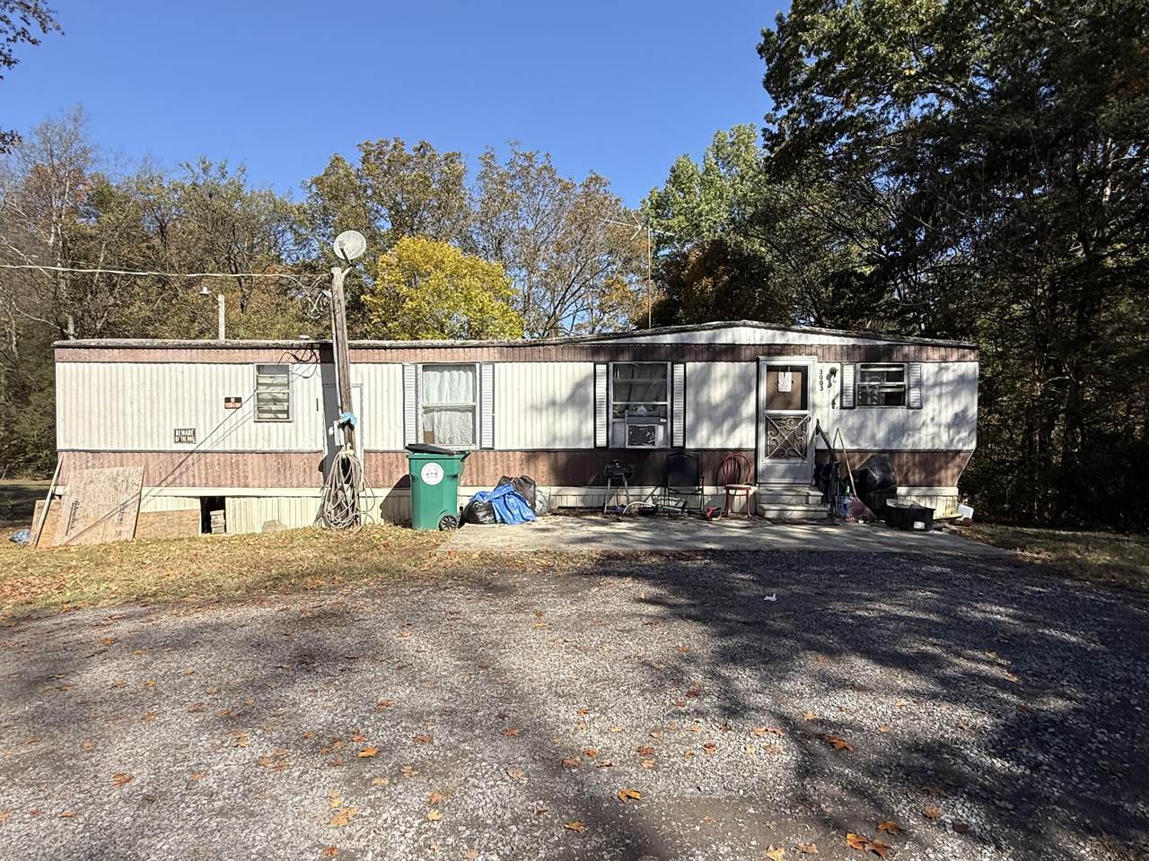 3003 Bates Pike - Photo 1