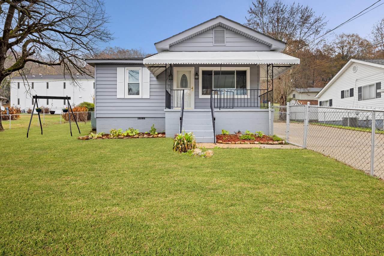 405 Andrews Street - Photo 1