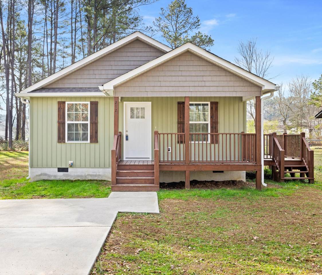 212 Yardley Lane - Photo 1