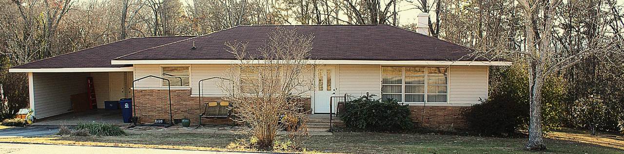 1115 Panorama Drive - Photo 1