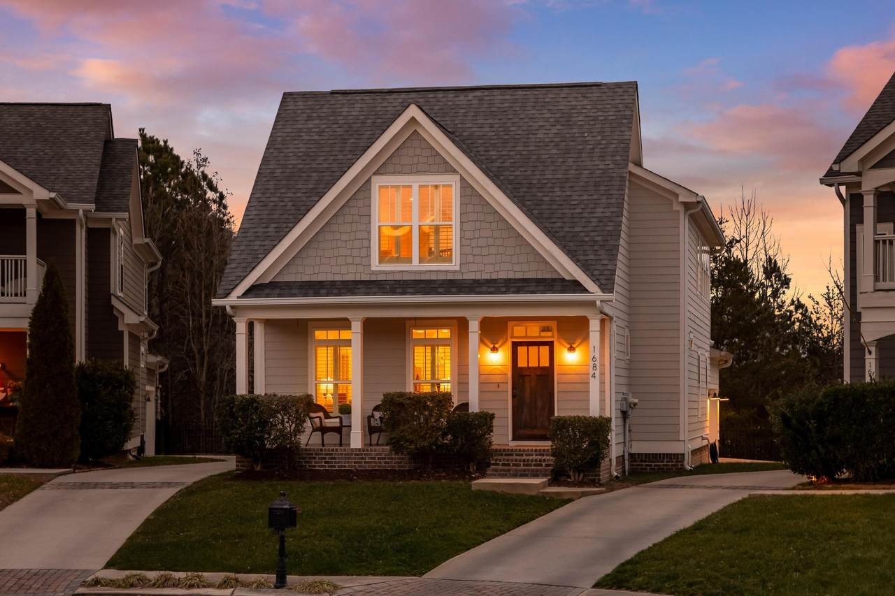 1684 Westover Lane - Photo 1