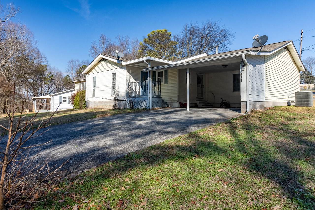 211 Ezzard Avenue - Photo 1