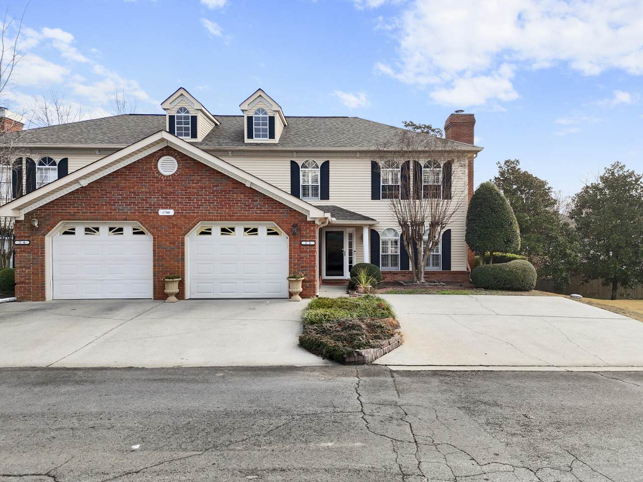 1700-25 Willow Oak Lane - Photo 1