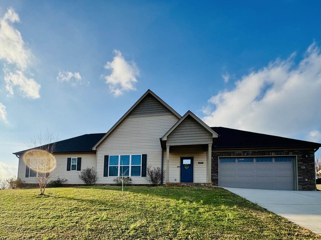 2507 Jeffery Drive - Photo 1