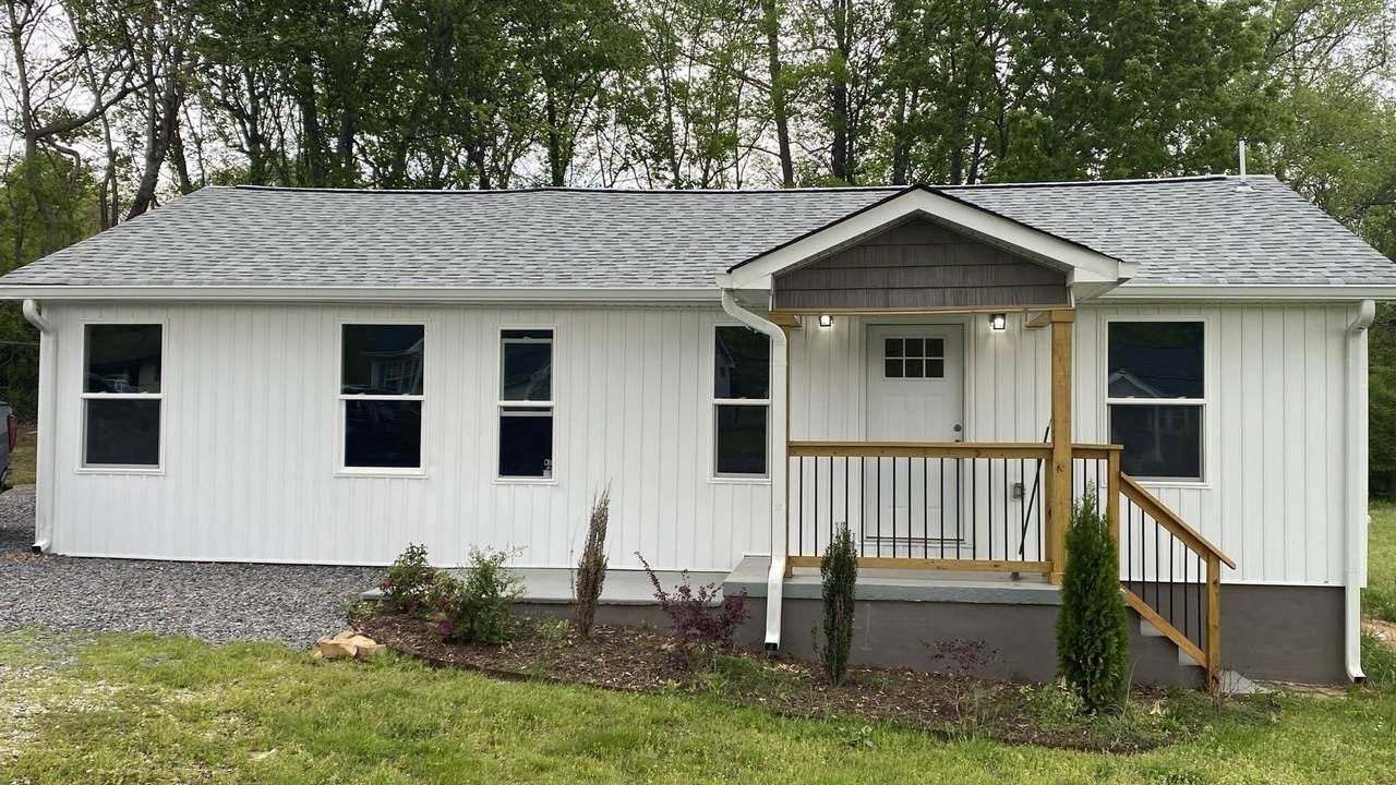 3329 Center Street - Photo 1