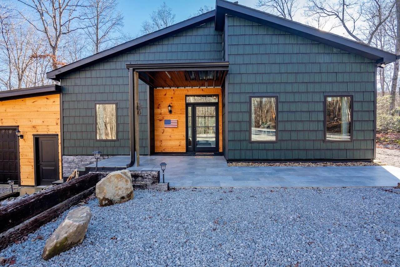 244 Ivy Lane - Photo 1