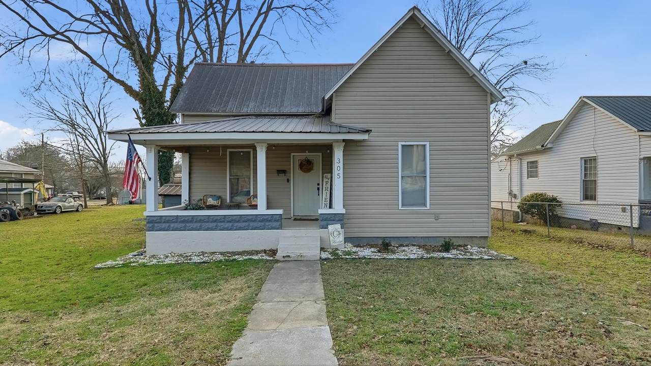 305 Pine Avenue - Photo 1