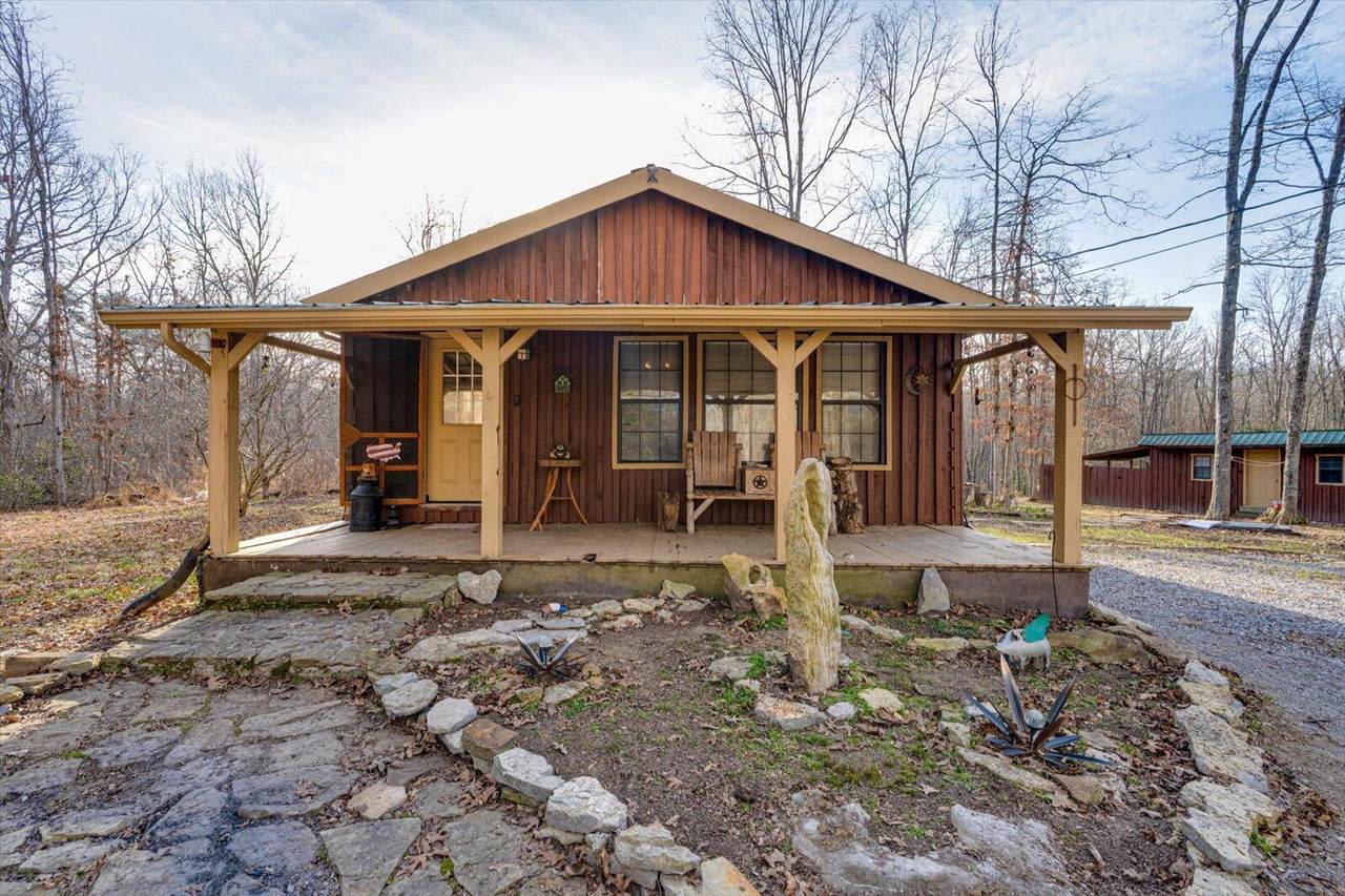 123 Powers Lane - Photo 1