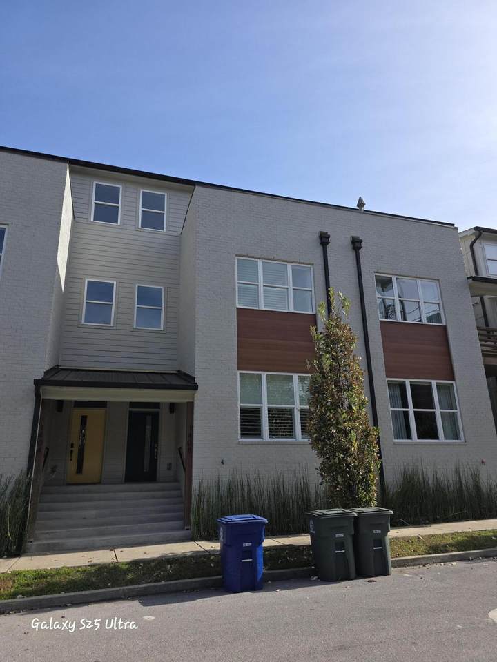 1408 Slayton Street - Photo 1