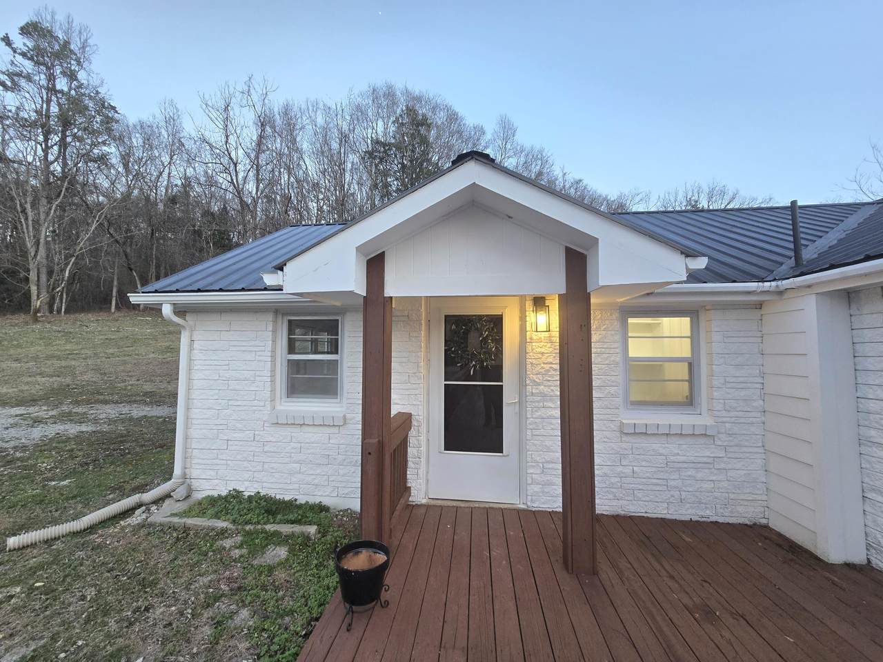 13711 Sherwood Road - Photo 1
