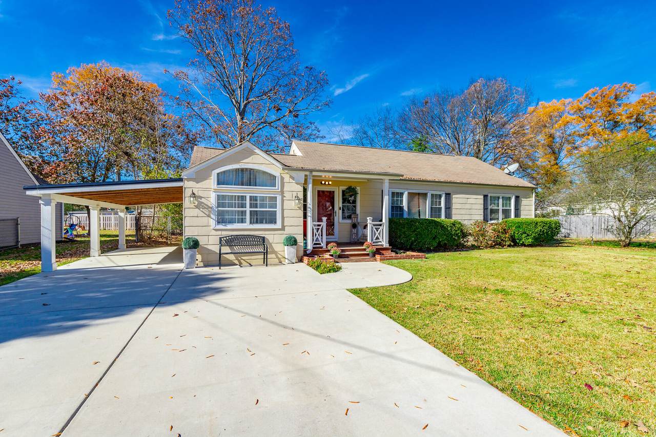 1603 Castleberry Avenue - Photo 1