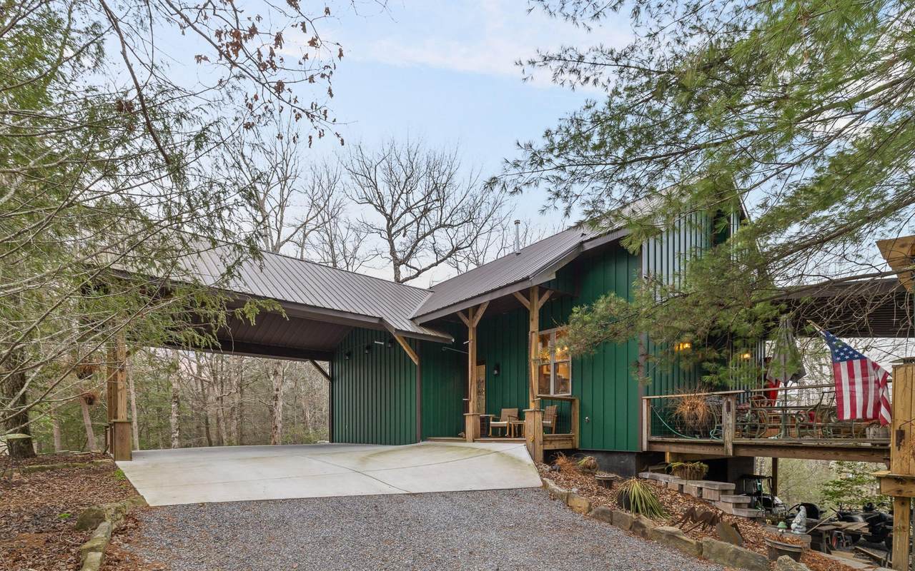 9963 Huckleberry Lane - Photo 1