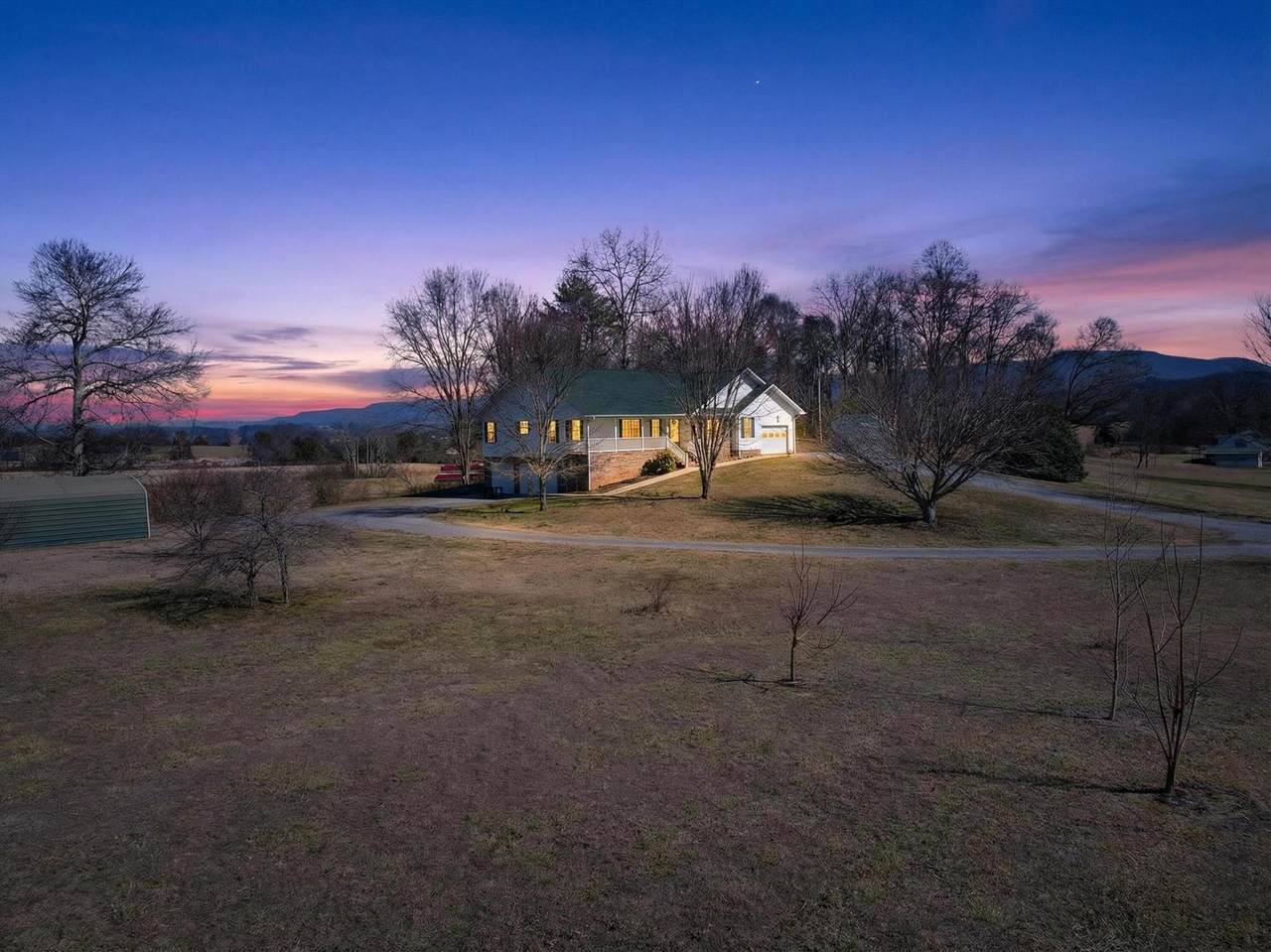 https://bt-photos.global.ssl.fastly.net/chattanooga/1280_boomver_1_1527496-2.jpg