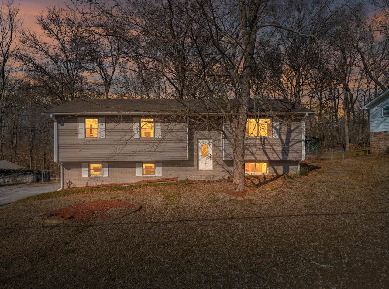 132 Brownwood Circle - Photo 1