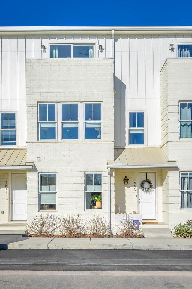 1665 Adams Street - Photo 1