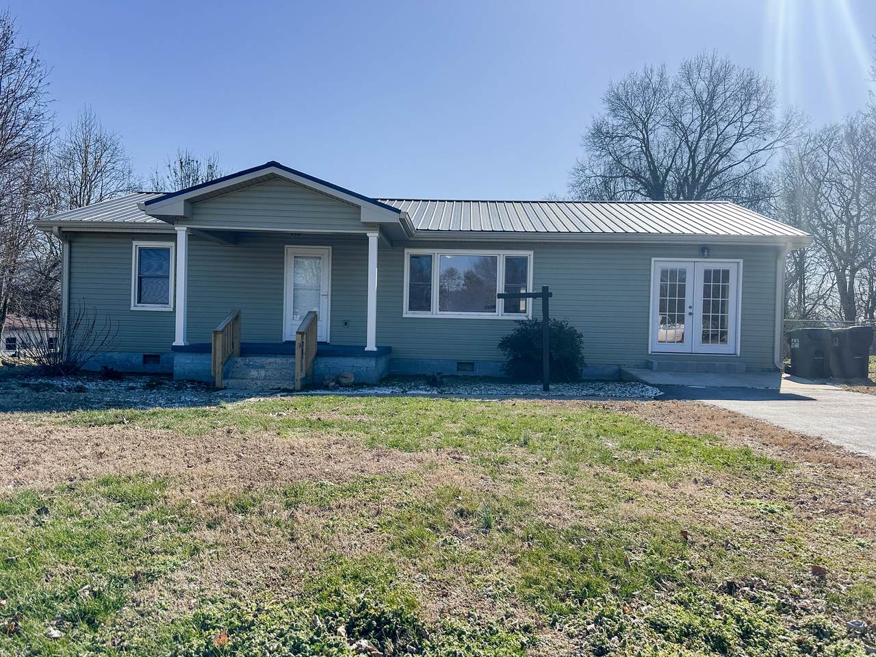 2404 Main Street - Photo 1