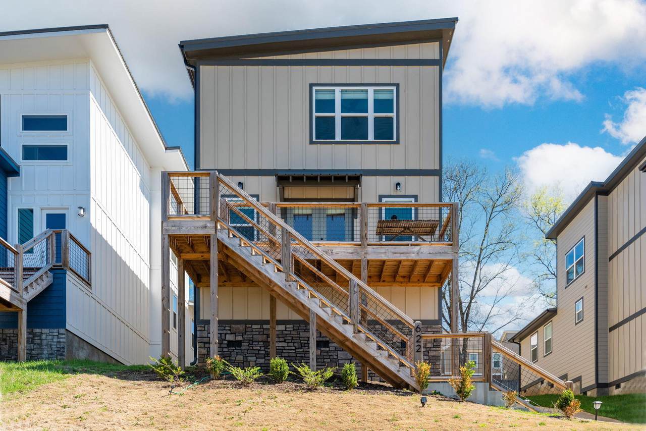 622 Ladd Avenue - Photo 1