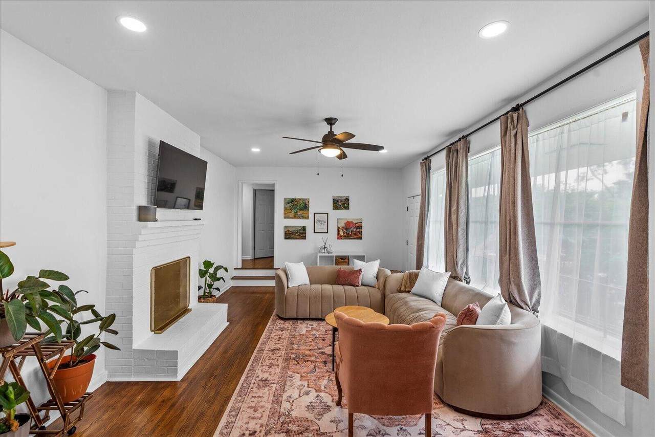 3818 Granada Drive - Photo 1