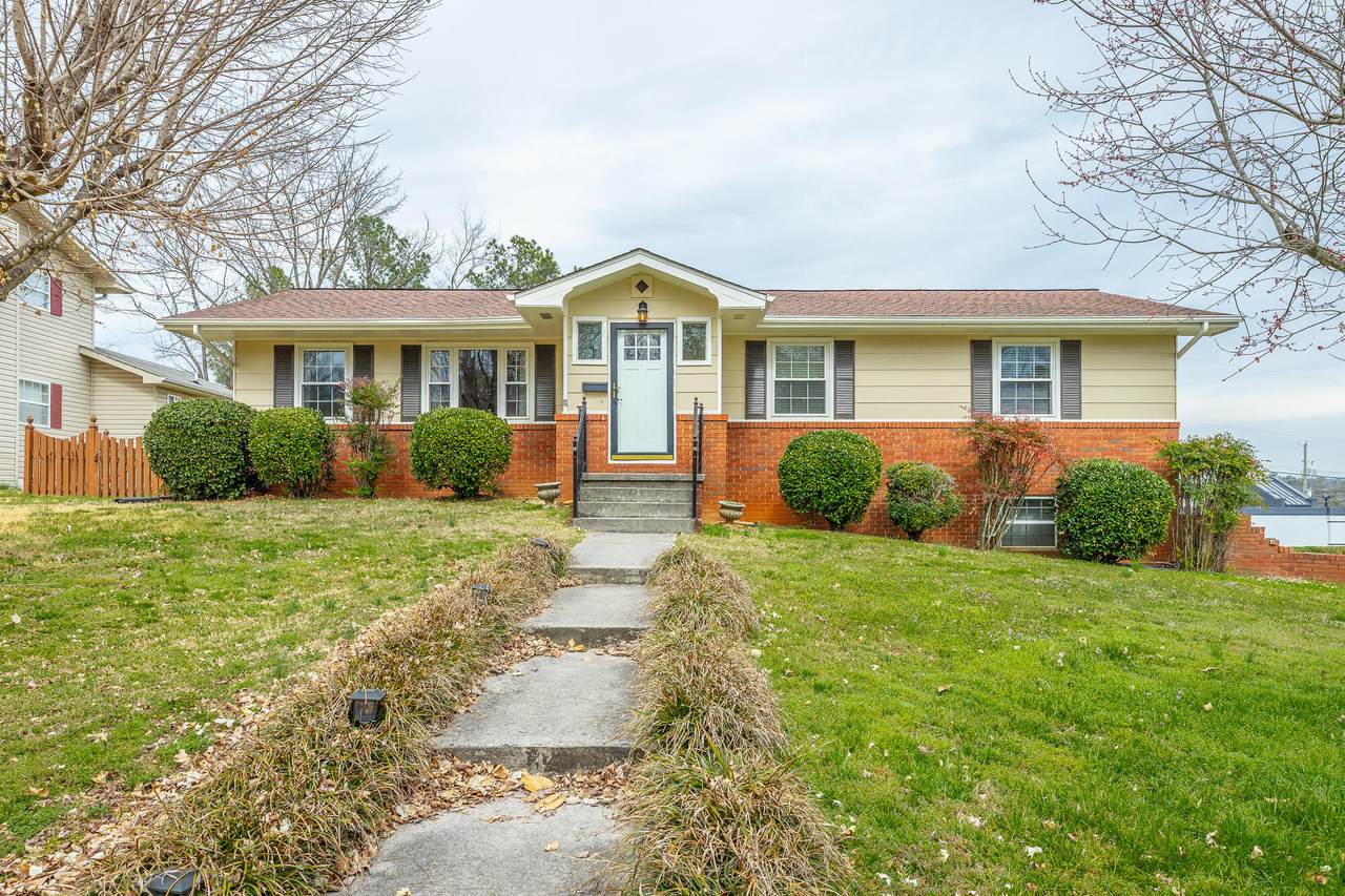 7315 Kenmoor Terrace - Photo 1