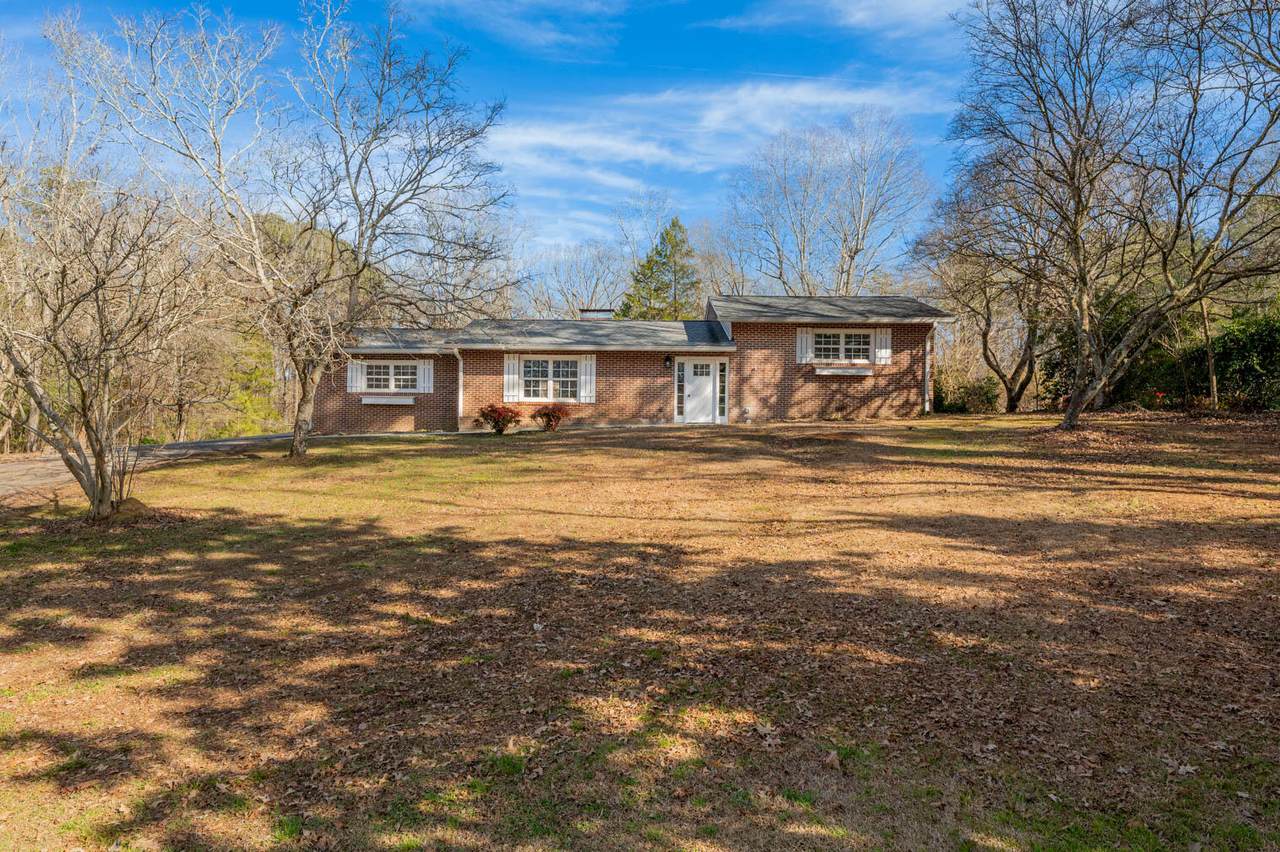 153 Maple Drive - Photo 1